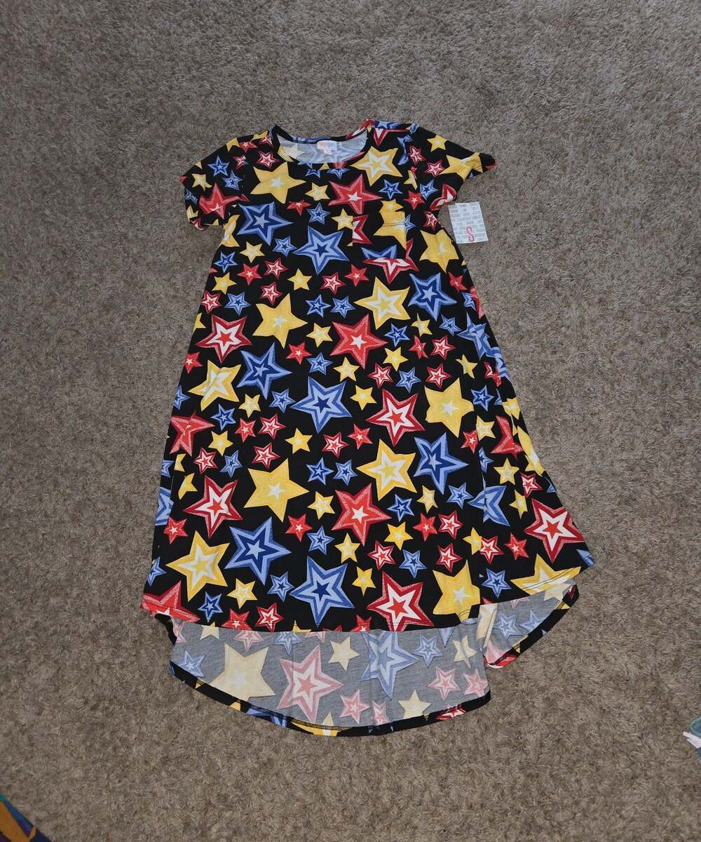 ** New Lularoe Carly size s small stars